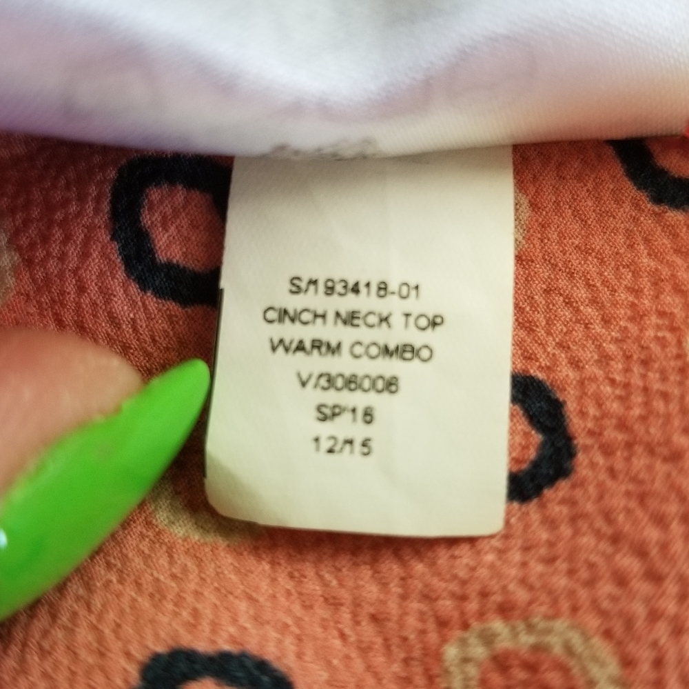 Banana Republic Off Shoulder Geometric Print Top - Picture 6 of 8